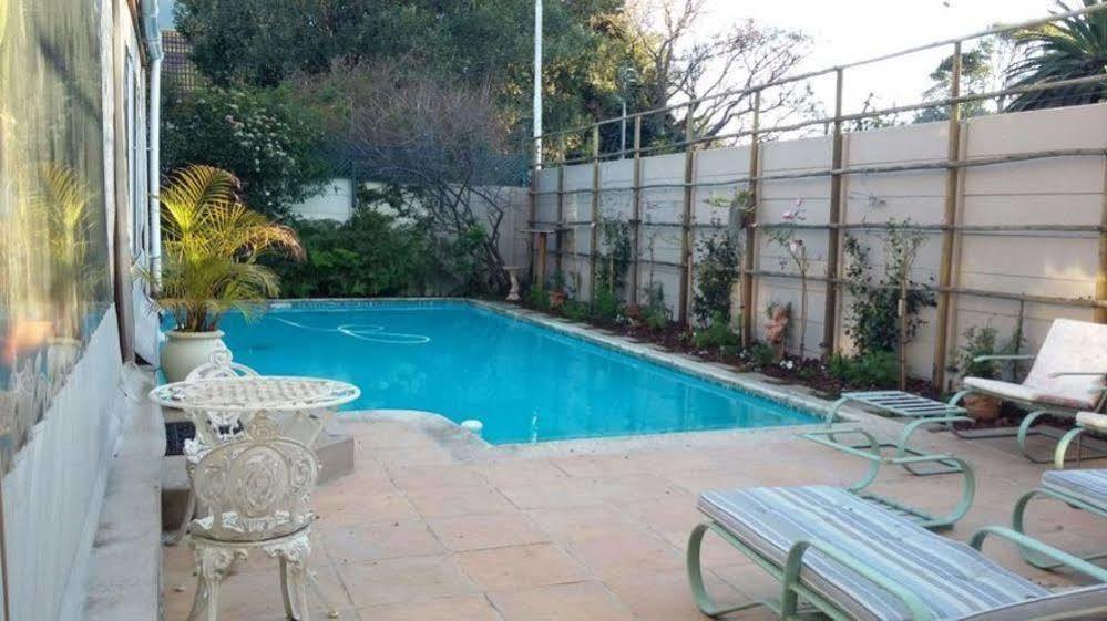Glenhaven Guesthouse Cape Town Exterior photo