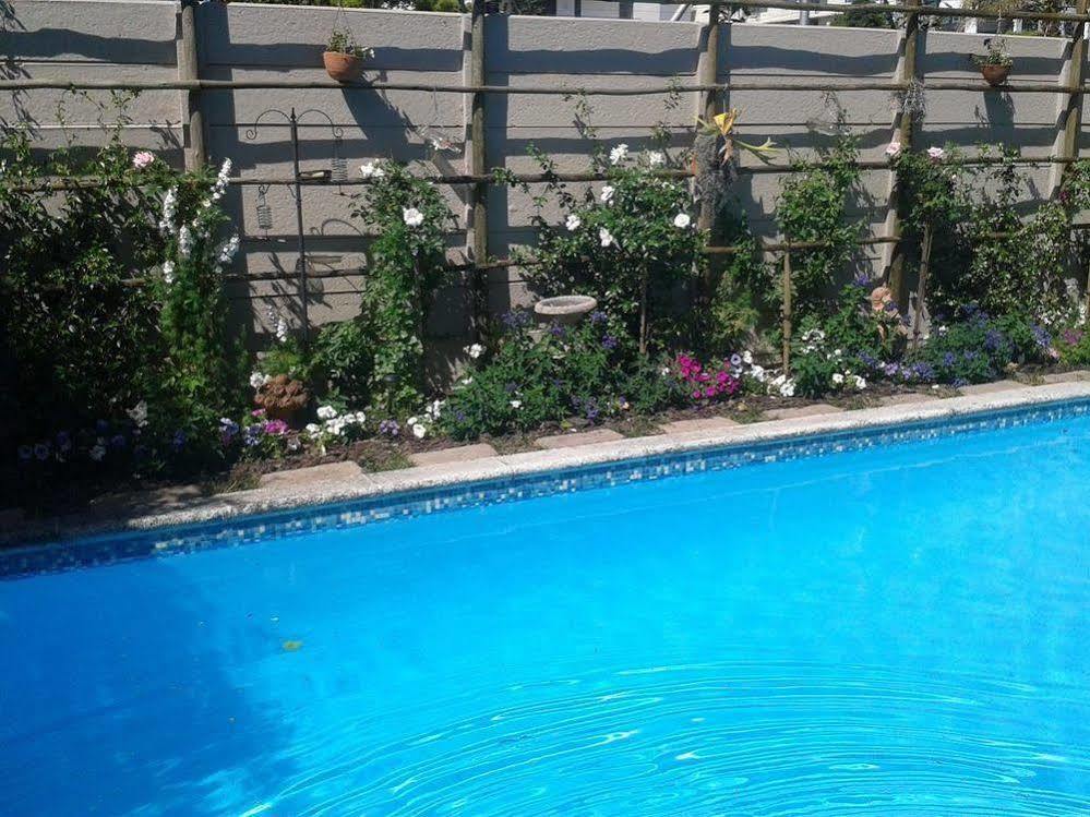 Glenhaven Guesthouse Cape Town Exterior photo